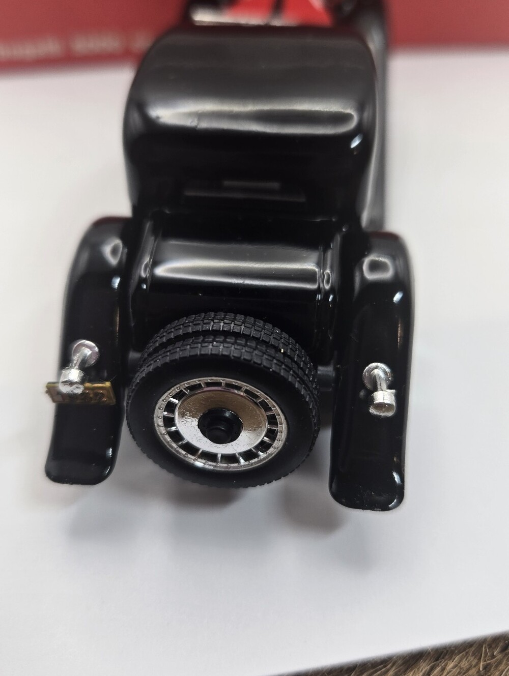 Rio 1/43 Scale Bugatti 5000cc Modello T 50 (1932) die-cast model - Picture 7 of 10